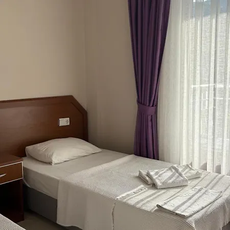 Ebru'ca Oda ve Kahvaltı Selimiye (Aegean)