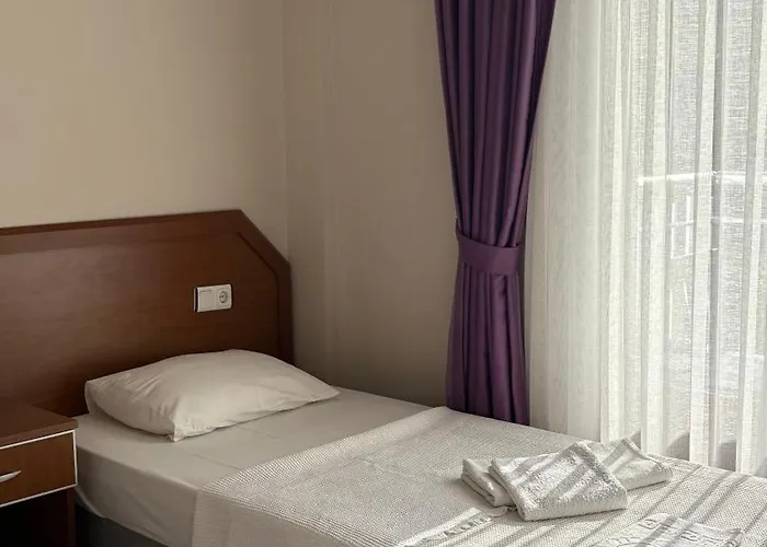 Ebru'ca Bed and Breakfast Σελιμιγιέ