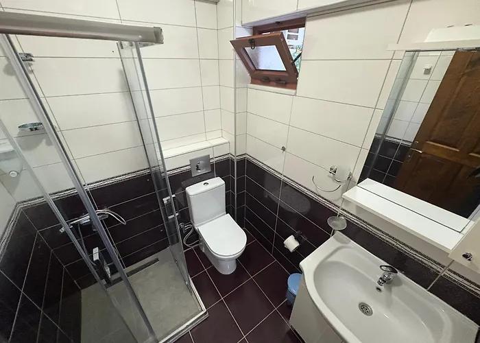 Ebru'ca Σελιμιγιέ