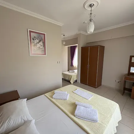Ebru'ca Bed & Breakfast *